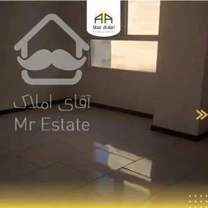 ۵۵ آسانسوردار/یکخواب جوان