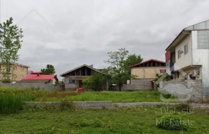 زمین مسکونی ۴۲۲ متر مربع لاهیجان