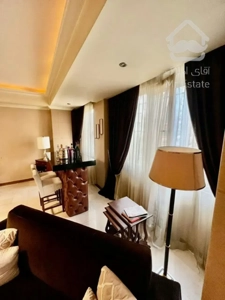 ۲۰۰ متر آپارتمان ۳خواب فول امکانات ۵ ساله / فرمانیه