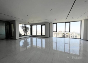 آپارتمان ۲۲۰ متر اجاره نیاوران ویو تهران