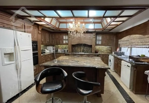 آپارتمان ۲۱۰ متر اجاره فرمانیه شرقی