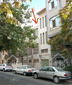 ۳ طبقه ۲۰۰ متری