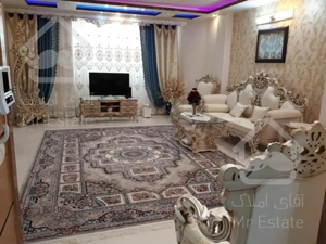 آپارتمان۱۳۵متر ۳خواب / تک واحدی