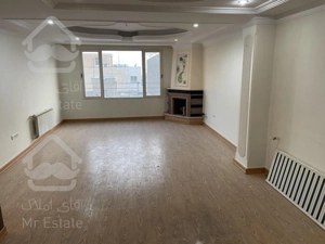 ۹۳ متری سالن پرده‌ خور ۲ پارکینگه