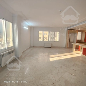 سعادت آباد ۱۳۵متر ۳خواب کم واحد  بسیار خوش نقشه