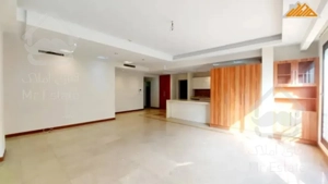 اجاره واحد ۲۴۳ متری