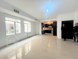 ۷۰متر/سالن پرده خور/چهار باغ