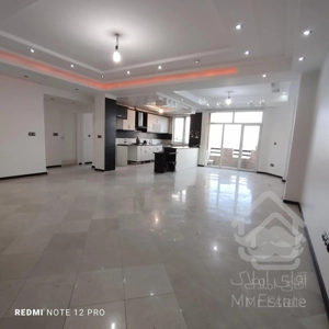 سعادت آباد ۱۳۰متر ۳خواب  ۹ساله کم واحد دو کله