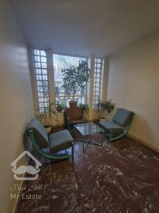 ۲۸۰ متر موقعیت اداری ۳ پارکینگ جردن