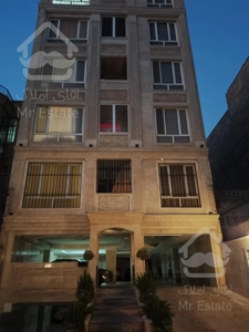 73متری/ کم واحد/خوش نقشه