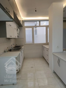 ۷۲ متری/تاپ لوکیشن