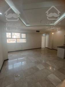 130متر سه خواب فول امکانات