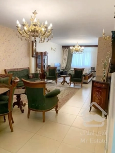 ۱۰۶ متر ،شمال جردن ولیعصر ، روبه افتاب،امکانات فول