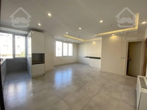 آپارتمان ۸۰ متری فول دو خوابه