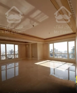 ۱۸۰ متر، تکواحدی،۶ ساله،۲پارکینگ فول/ آفتابگیر