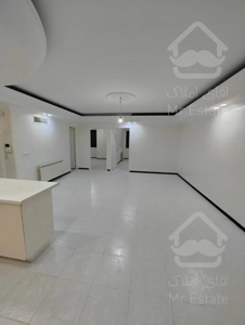 ۹۰متری/۲خواب/بازسازی شده/طبقه اول ۵ پله