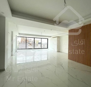 ۱۴۰ متر ، ۳ خواب ،کلید نخورده ،روبه آفتاب