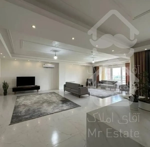 ۲۰۰ متر، ۳ پارکینگ، نوساز، شمال جردن،