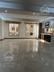 130 متر سعادت آباد((2پارکینگ سندی))۳ساله