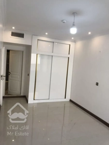 ۸۰ متر آپارتمان در نفت