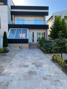 فروش ویلا دوبلکس در چمستان