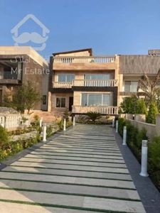 فروش ویلا تریبلکس ۵۰۰ متری در چمستان