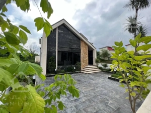 فروش ویلا نیم پیلوت ۲۴۰ متری در چمستان