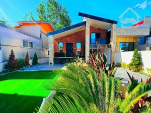 فروش ویلا نیم پیلوت ۳۲۰ متری در چمستان