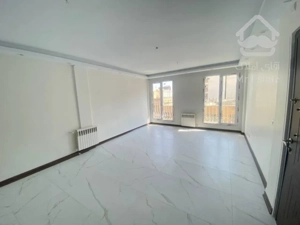 ۷۸ متر ۲خواب غرق نور تاپ لوکیشن