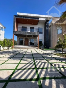 فروش ویلا دوبلکس ۲۰۰ متری در چمستان