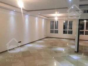 ۸۵ متر ۱۰ واحدی کلیدنخورده طبقه آخر چهارباغ