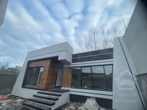 ویلا مدارک کامل/خوش نقشه/سازه مدرن