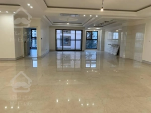 سعادت آباد ۲۳۰متر ۳خواب برند