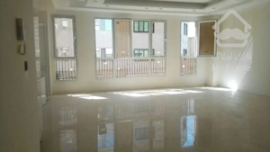 ۱۱۰ متر ۲خواب ۶ ساله غرق نور