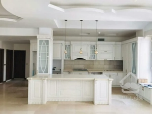 فروش آپارتمان۱۷۵ سه خواب / فرمانیه