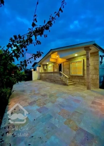 فروش ویلا همکف ۲۰۰ متری در چمستان