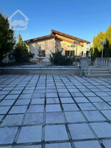ویلا باغ680متری استخر/آبنما/آلاچیق/تراس/حیاط سرسبز