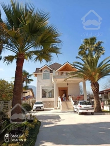 اجاره ویلا ۳۰۰ متری