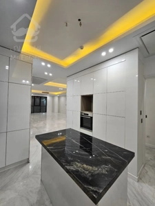 اجاره 304 متر در پاسداران