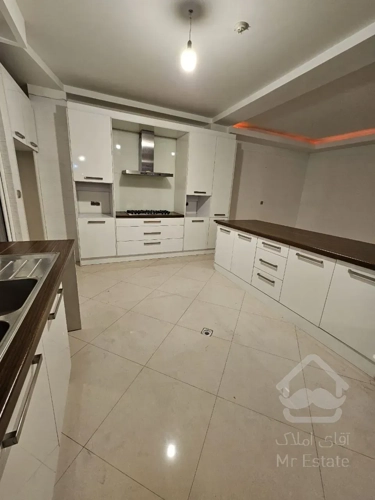 فروش 240 متری نیاوران