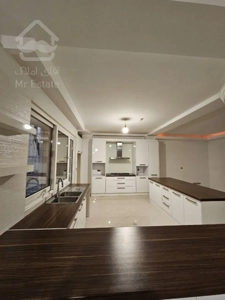 فروش 155 متر در اختیاریه شمالی