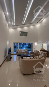 ویلا ۶۱۰ متری در خانه دریا