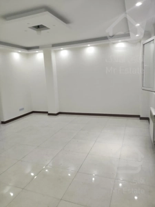سه خوابه غرق در نور