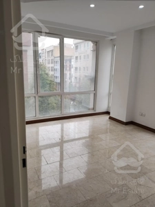 ۱۱۵ متری تاپ لوکیشن
