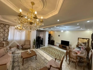 ملک سرنبش/سالن پرده خور/فول امکانات