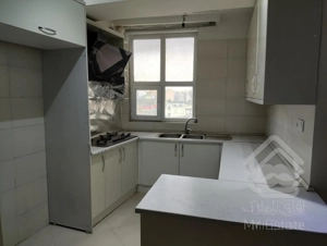 ۸۱متری تاپ لوکیشن