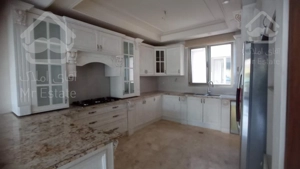 ۱۷۰ متر کلید نخورده دروس