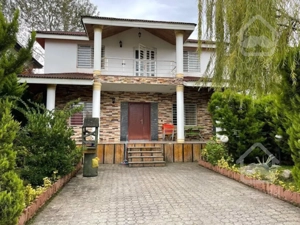 فروش ویلا دوبلکس شهرکی ۱۸۰متری در رویان