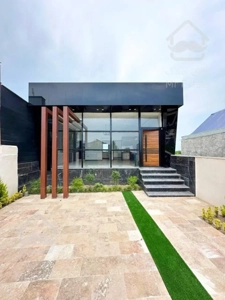 ویلا جنگلی 200مترداخل شهرک ویو جنگل وکوه