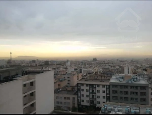 فروش آپارتمان ۸۵متری ۲خواب کم سن ویو ابدی بدون مشرف در باغ فیض